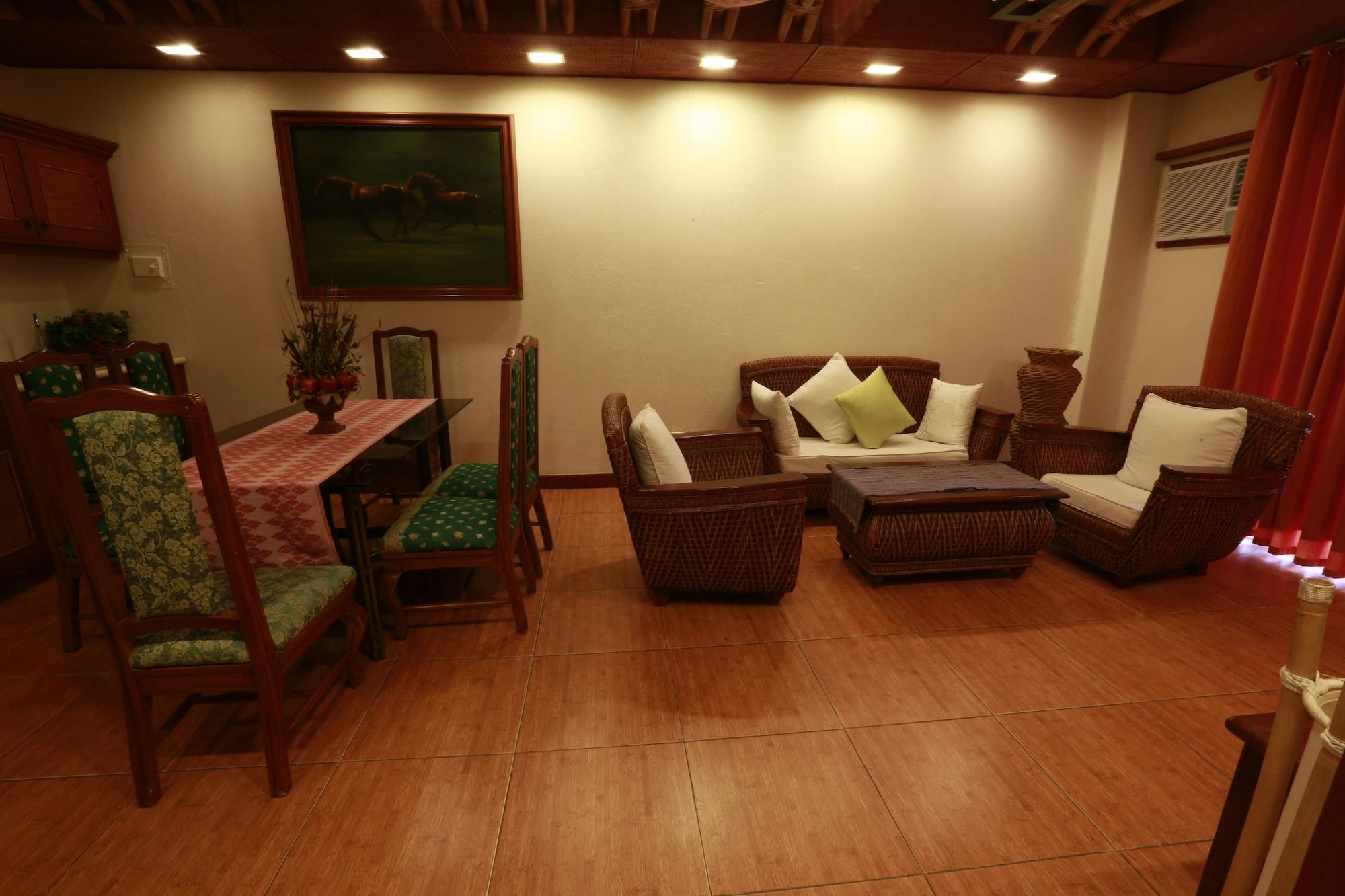 Java Hotel Laoag Εξωτερικό φωτογραφία
