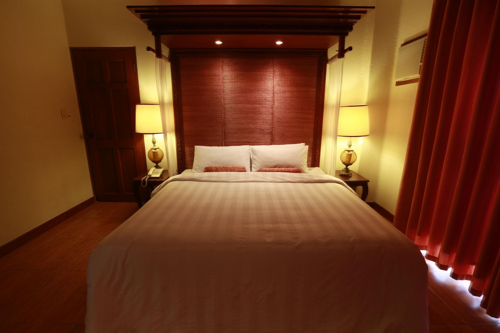 Java Hotel Laoag Εξωτερικό φωτογραφία