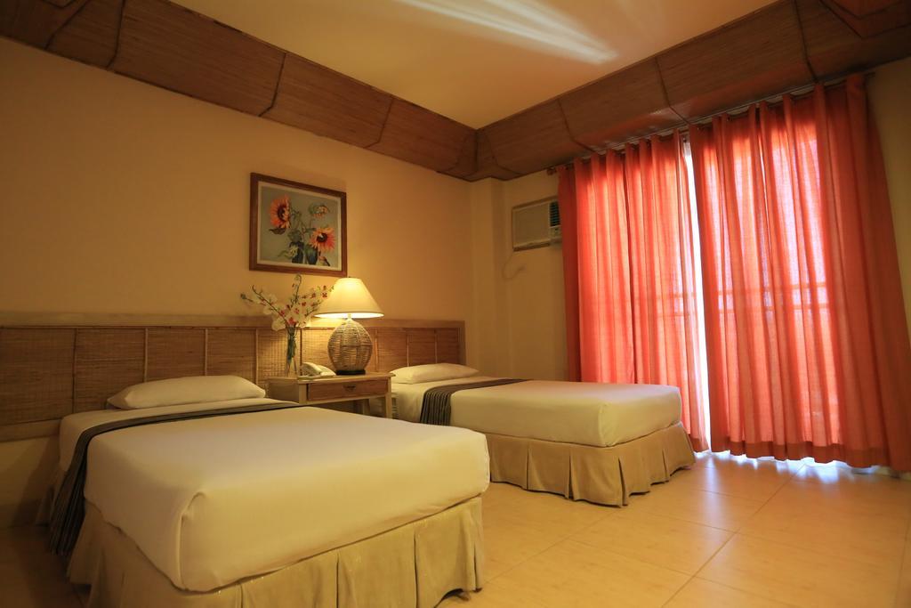 Java Hotel Laoag Εξωτερικό φωτογραφία