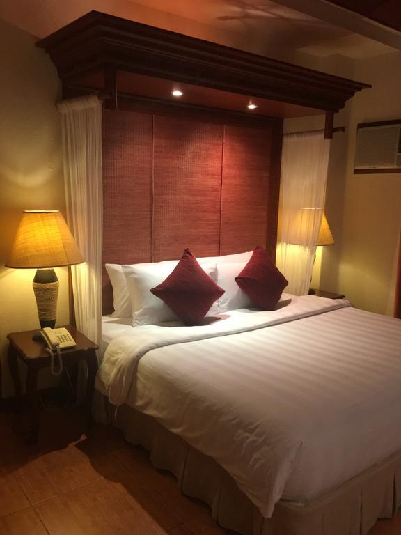 Java Hotel Laoag Εξωτερικό φωτογραφία