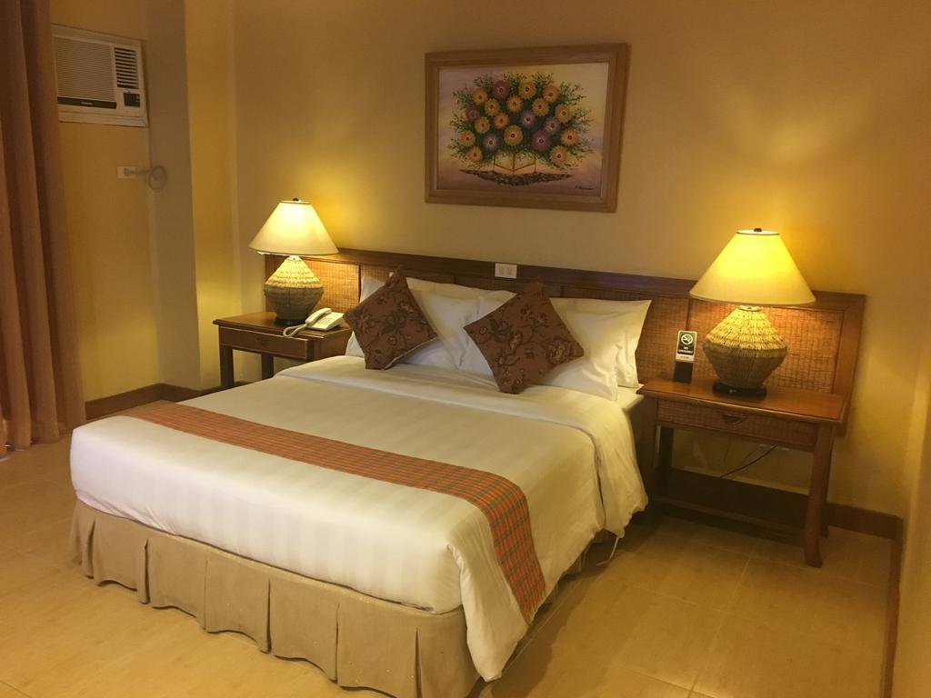 Java Hotel Laoag Εξωτερικό φωτογραφία