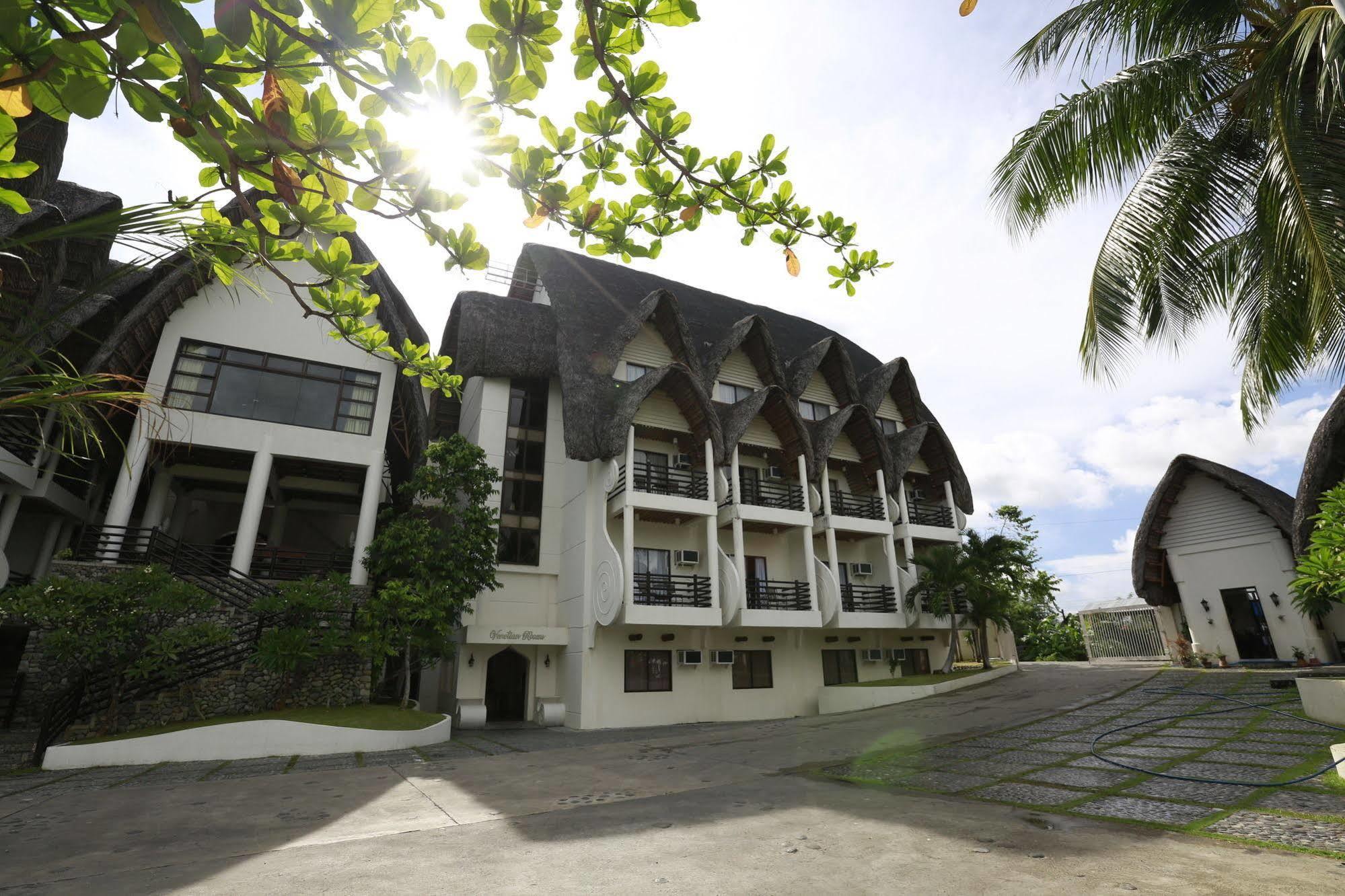 Java Hotel Laoag Εξωτερικό φωτογραφία