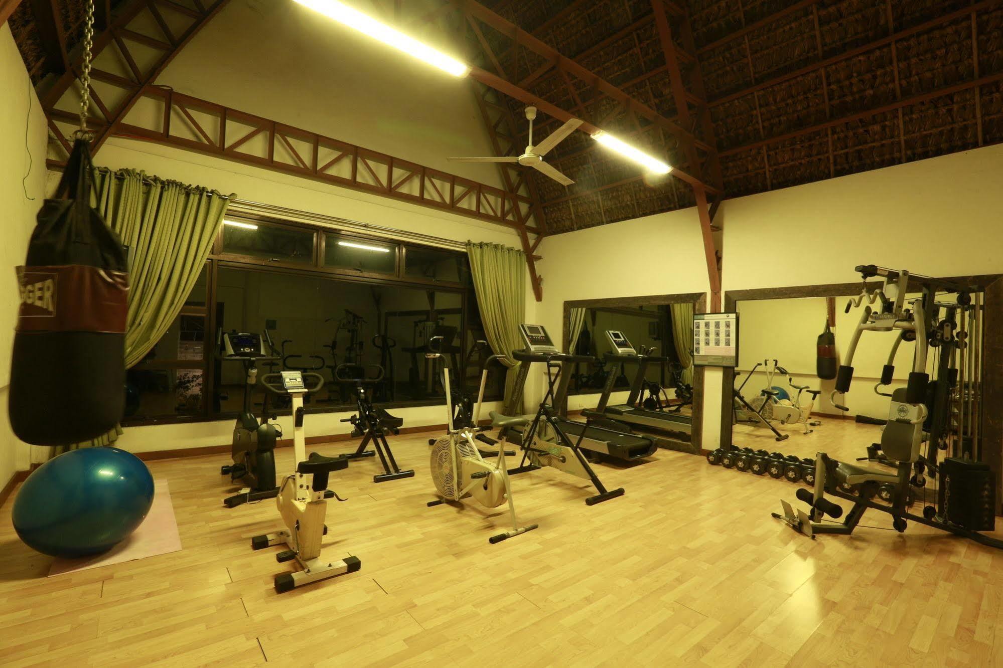 Java Hotel Laoag Εξωτερικό φωτογραφία